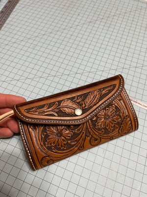 Making a D.I.Y. Louis Vuitton Cowboy Wallet! (Part 1) 